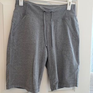 Tek Gear Bermuda Shorts Size Small